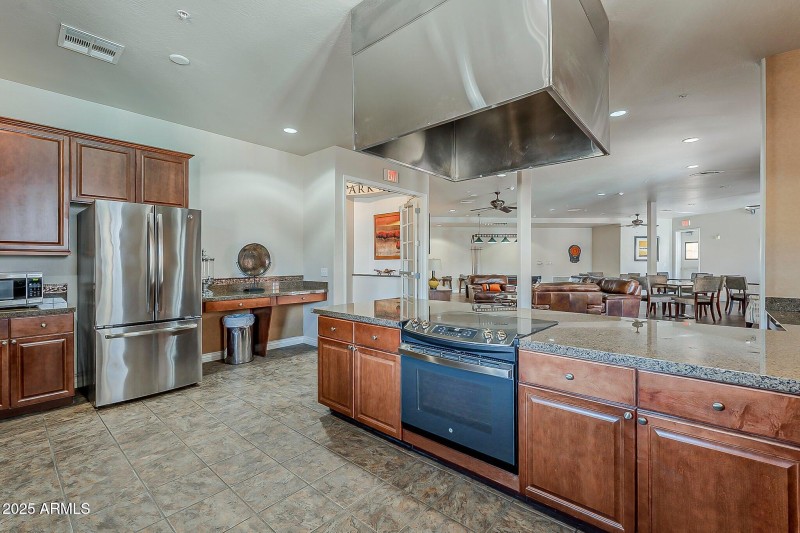 20251005165146864642000000-o