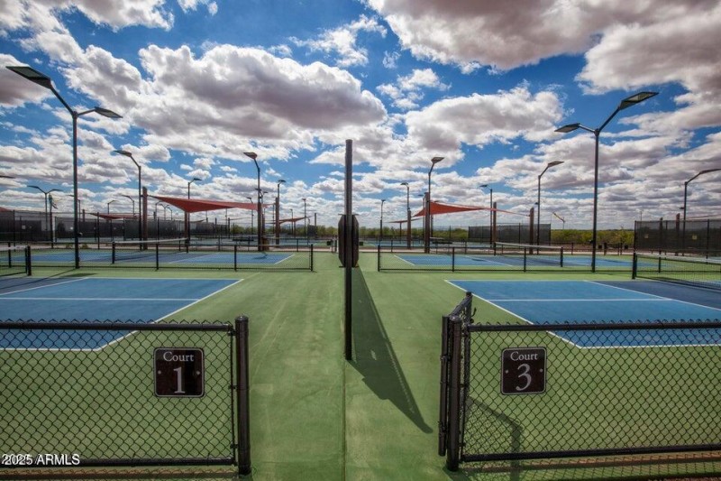 20250819211017810829000000-o