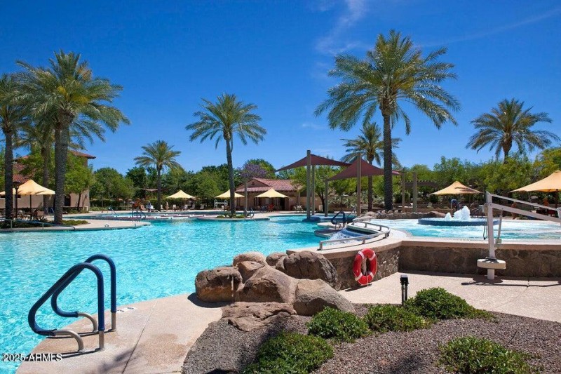 20250819211017985441000000-o