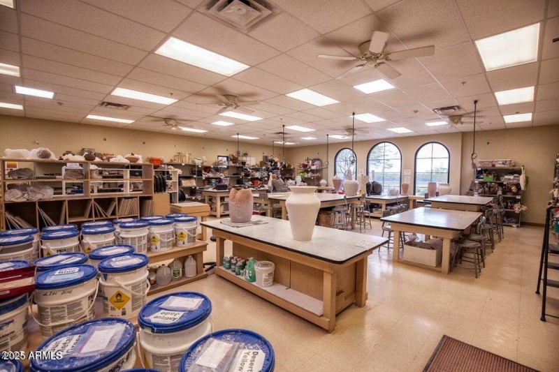 20250819211018268183000000-o