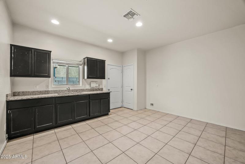 Mother n Law Suite (3)