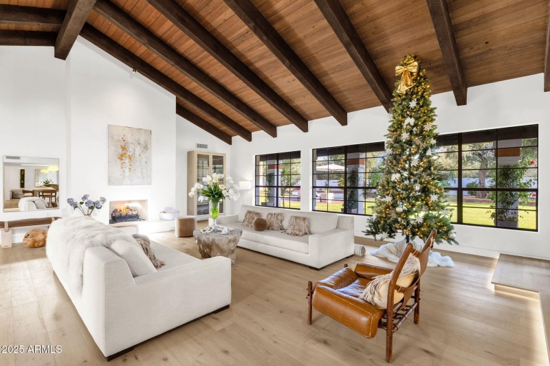 Living Area Overlooking Pool