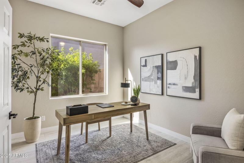 3rd bedroom, Office or Den