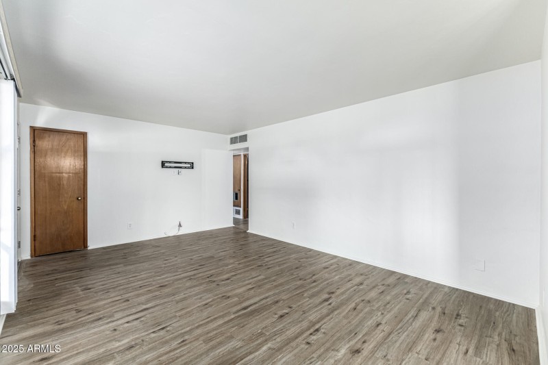 2221 N 71st St Living Room