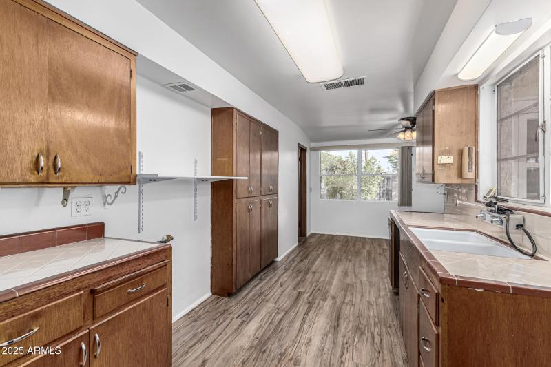 2221 N 71st St Kitchen
