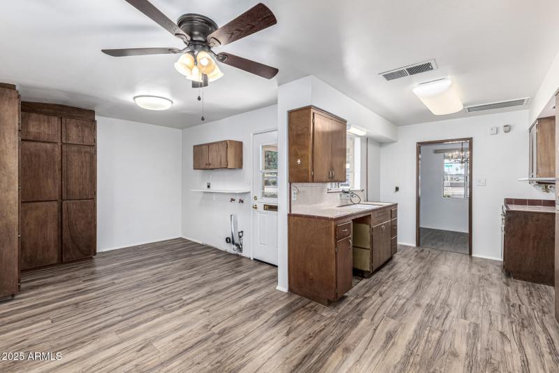 Kitchen Nook Laundry
