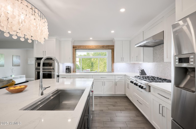 PropertyImageCo_8620EPlazaAve_WEB_15