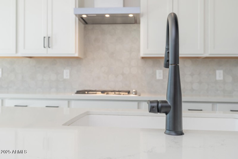 Tri Pointe Soleo 333 - Kitchen-2MLS