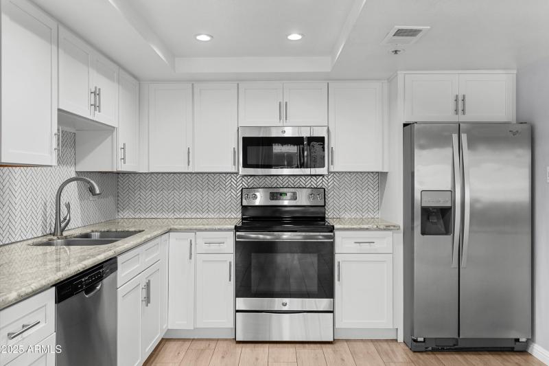 03-20251218-DSC02001