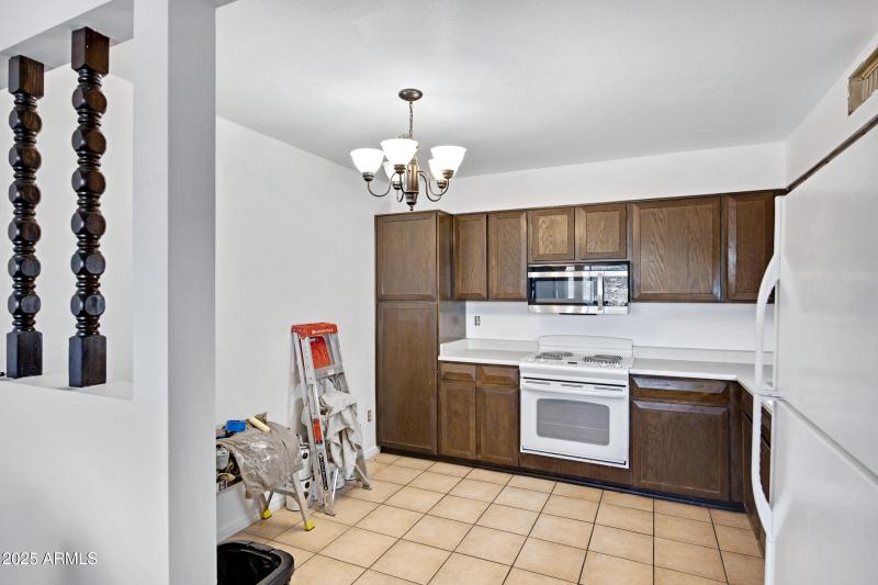 3673 S Roosevelt St-39