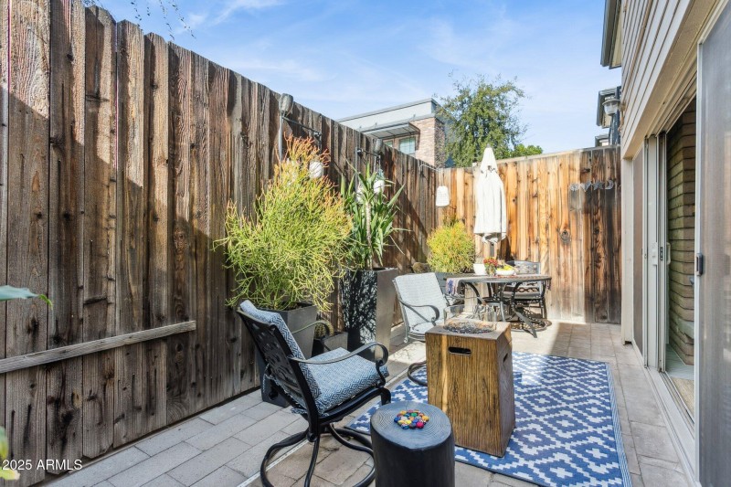 25-web-or-mls-110-w-missouri-ave-25