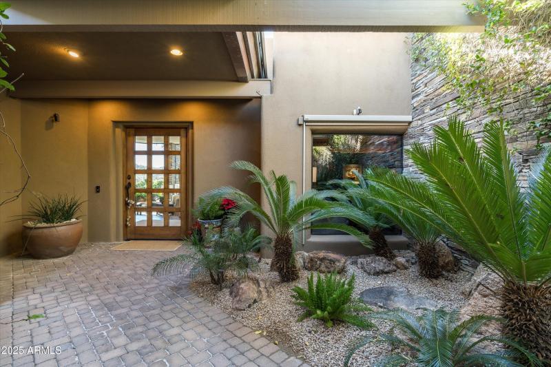 16-27447 N 103rd Way (16 of 77)