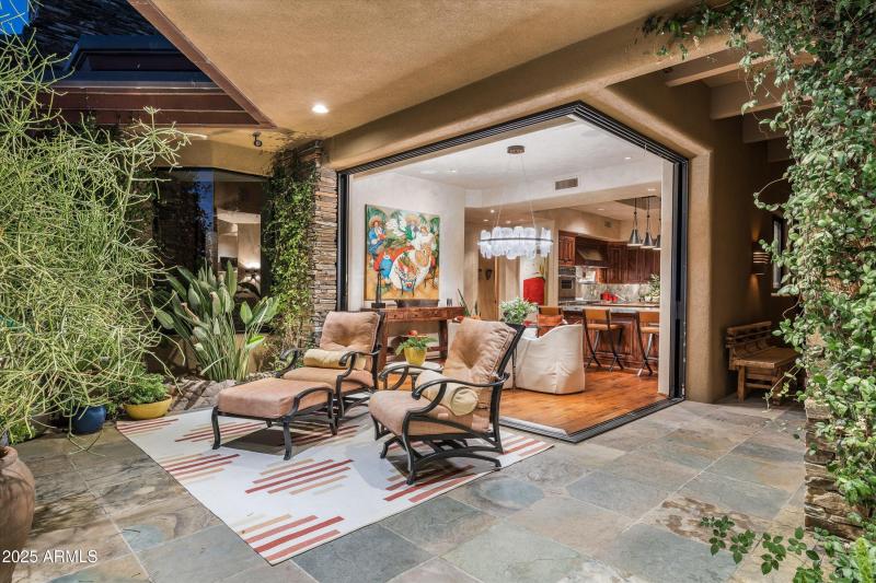 51-27447 N 103rd Way (51 of 77)