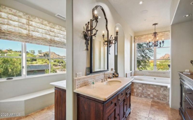 5738 N 32nd Place - Views!