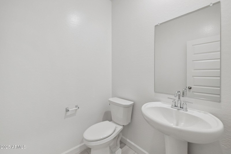 22-web-or-mls-23968-w-pima-st