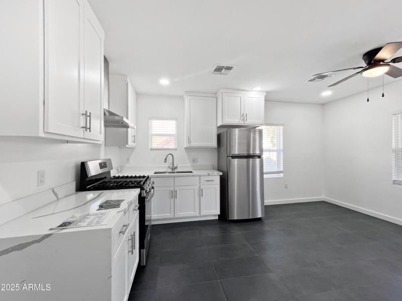 C543F057-68DC-4015-8CB2-699664D68993