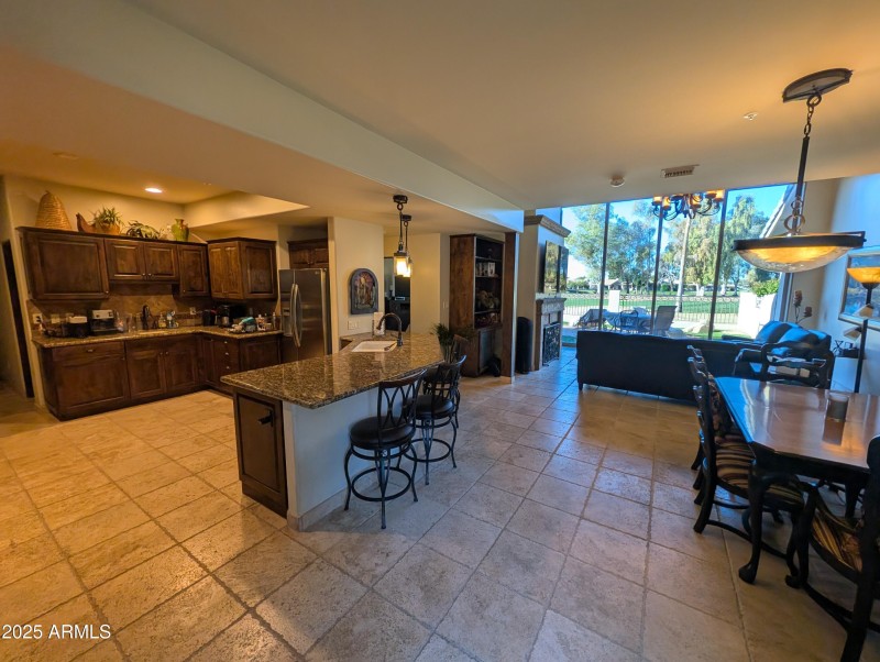 PXL_20251219_180438729