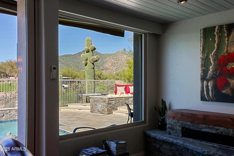 Arizona Room 5 - Views