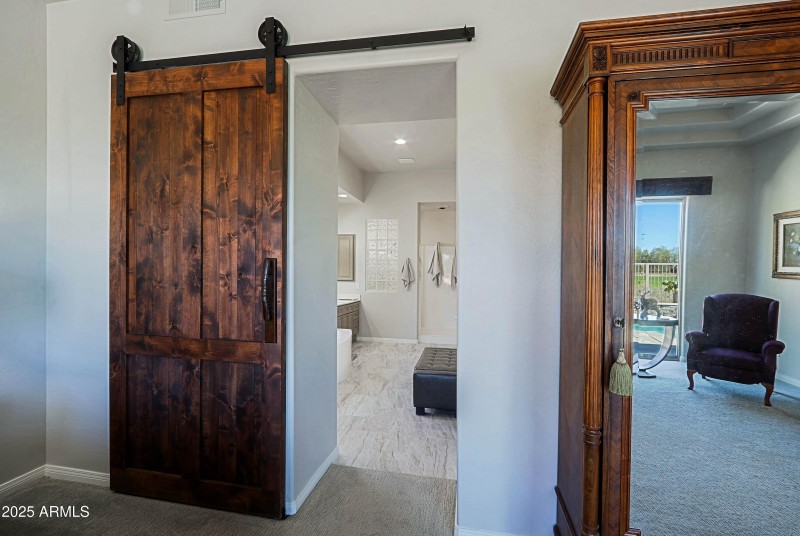 Master Bath 1 - Entrance