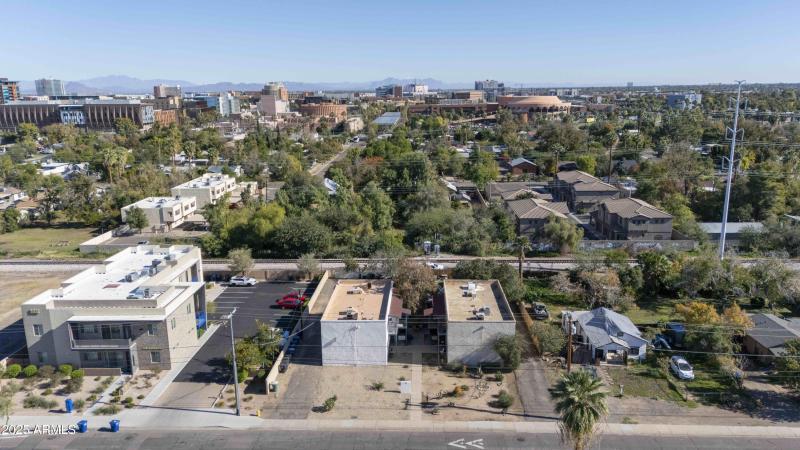 DJI_20251206035116_0018_D-11