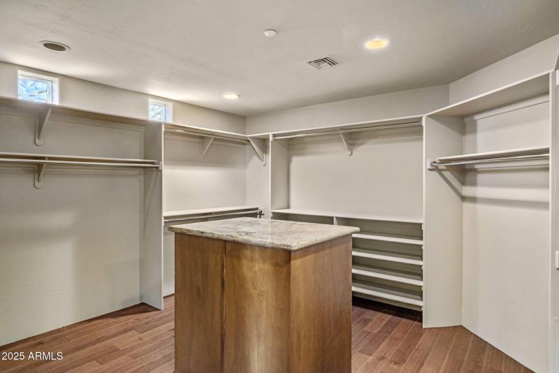 20-web-or-mls-D46A7273