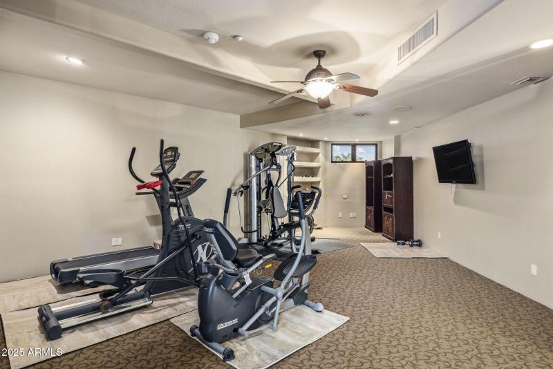 40-web-or-mls-D46A7400