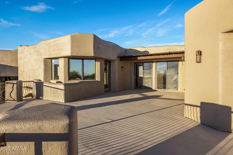 53-web-or-mls-D46A7478