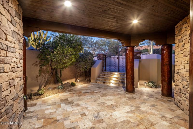 76-web-or-mls-D46A7658