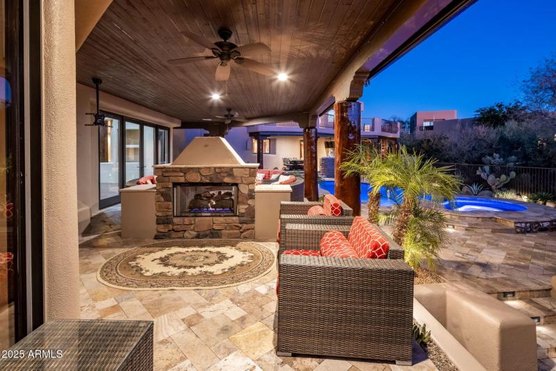 86-web-or-mls-D46A7770