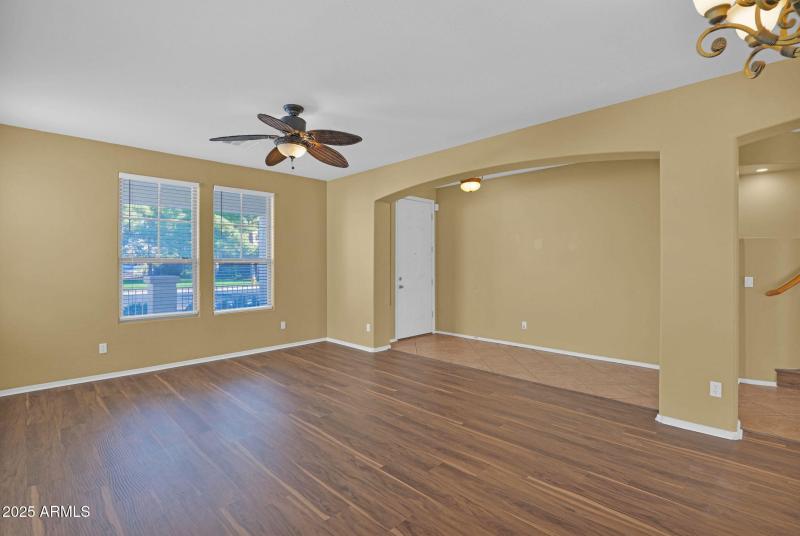 7-web-or-mls-P1404741