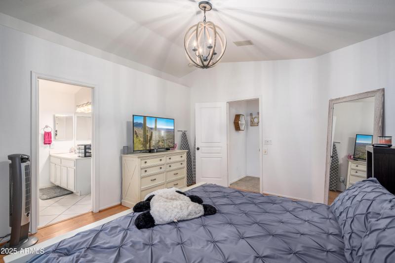 2246 E Soft Wind Dr (17)