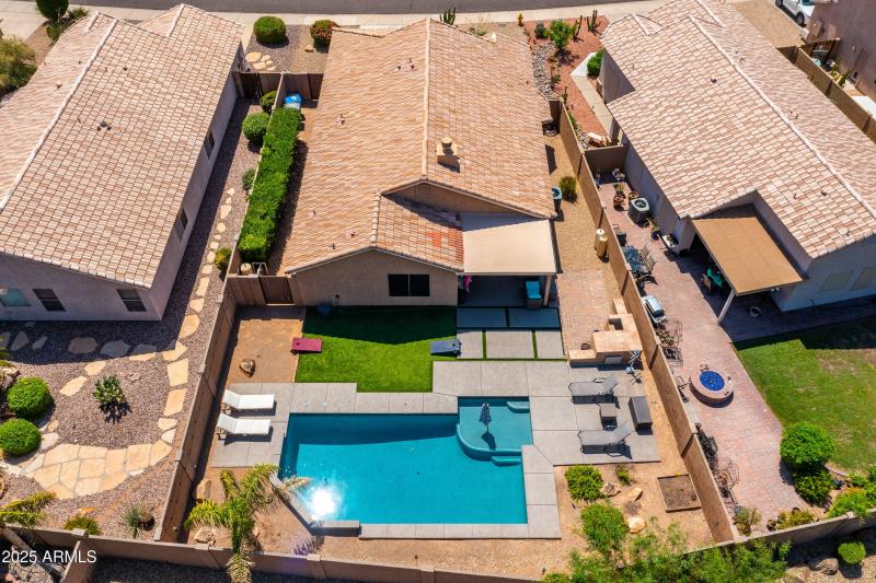 2246 E Soft Wind Dr (38)