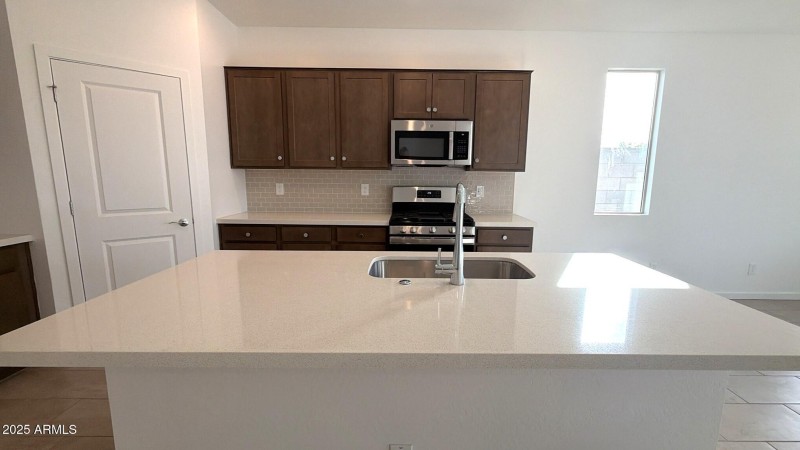 49AE8B1B-F920-43F8-AE62-ABDD1390F6FE