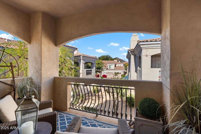 Spacious 2nd balcony