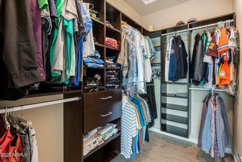 16-20200827170510254318000000-oPrimaryCl