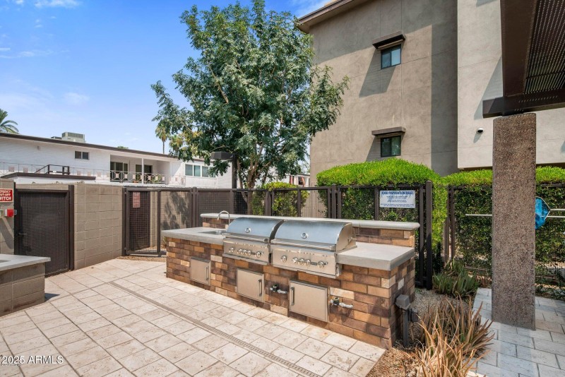 36-20200827170543984475000000-o-Communit