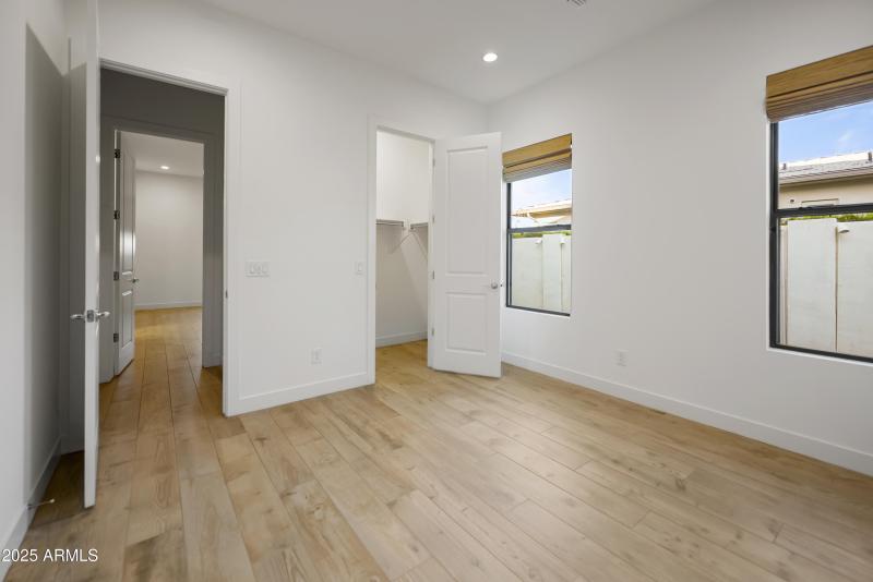 hummingbird_bedrooms10