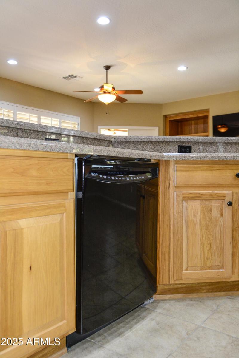 Kitchen Appliances GE Dishwasher