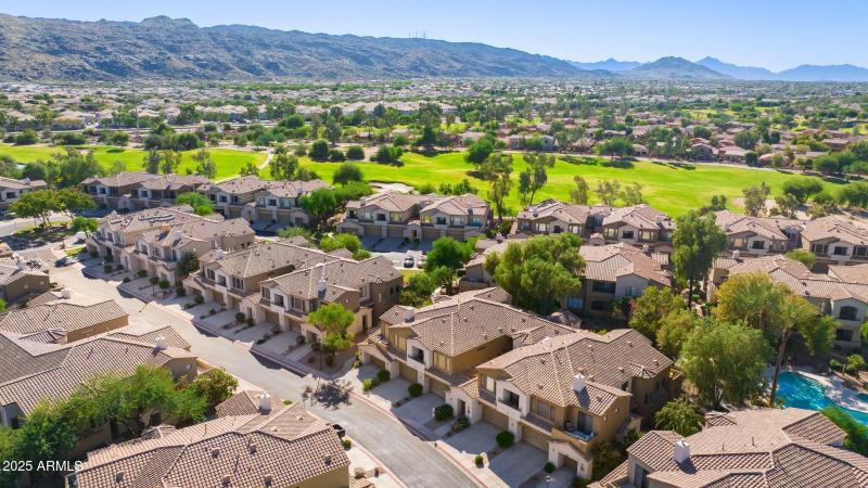 legacy golf next door