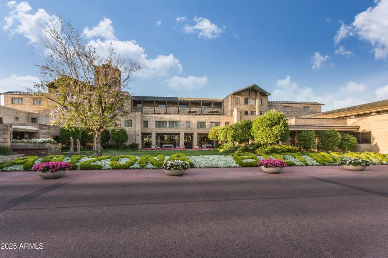 Enjoy History in the Nieghborhood