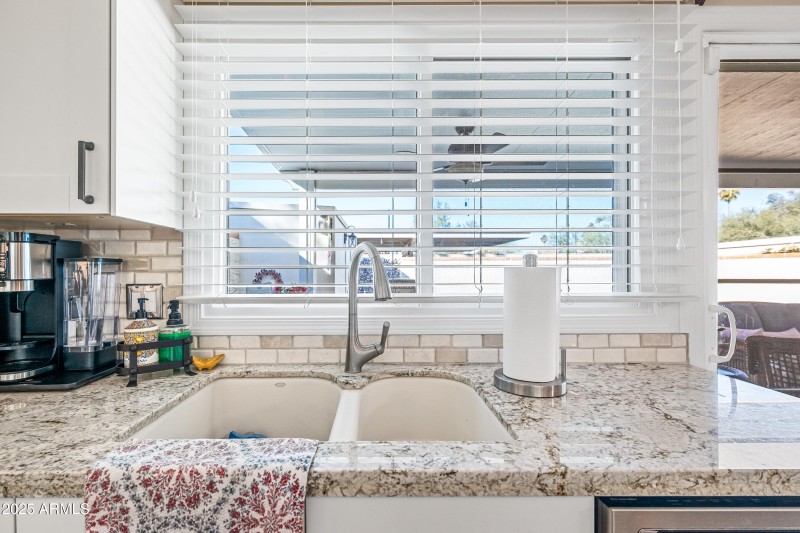 13-5972N83rdS-ocupix-