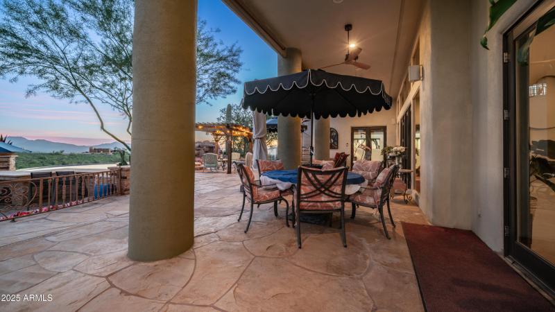 13815 N Vista Del Oro Exteriors-14