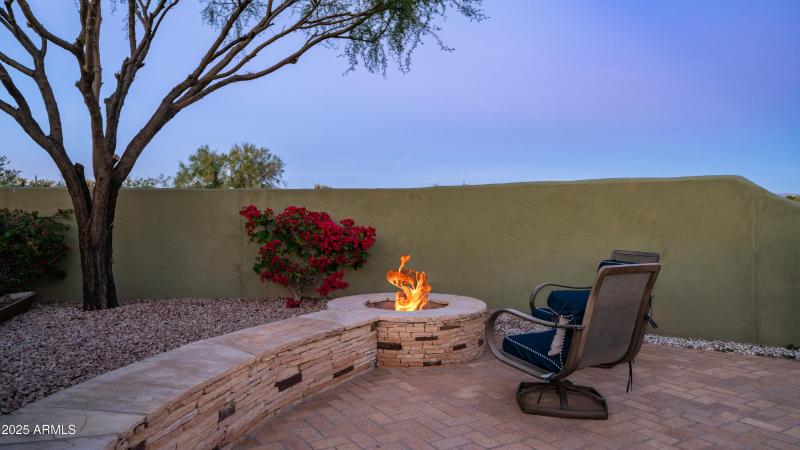 13815 N Vista Del Oro Exteriors-26