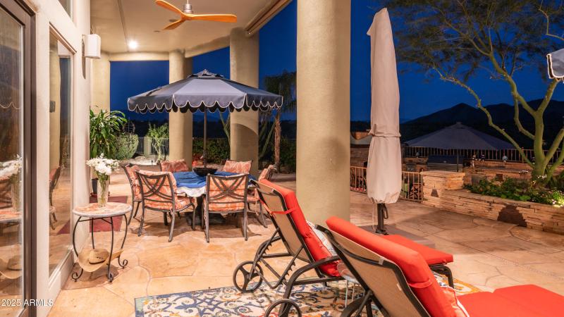 13815 N Vista Del Oro Exteriors-34