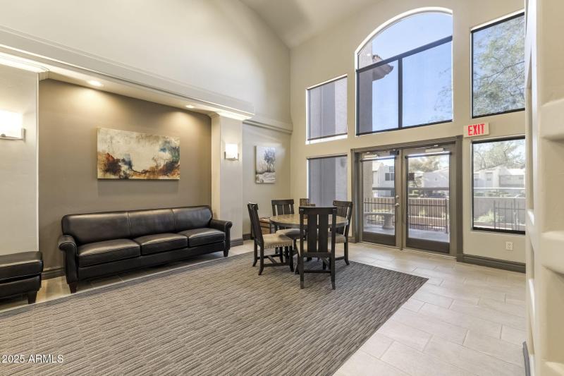 14000 N 94th St 1186 Scottsdale - 330