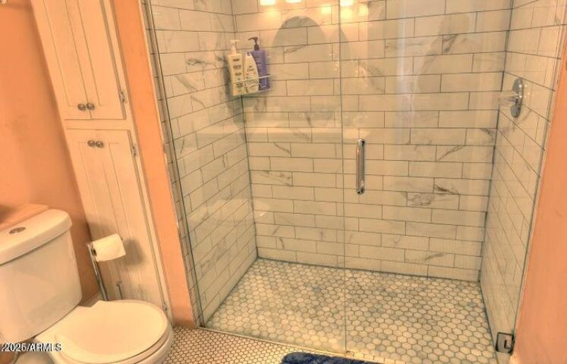 20251212194654246317000000-o