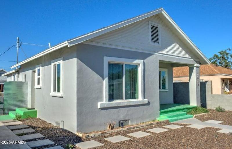 20251212194843228815000000-o