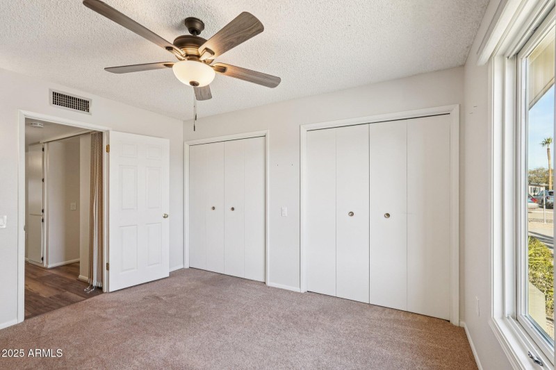 17-web-or-mls-W Jacaranda Dr-S2112-018