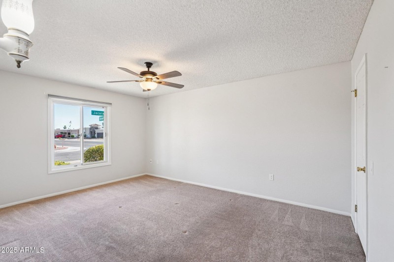 18-web-or-mls-W Jacaranda Dr-S2112-019