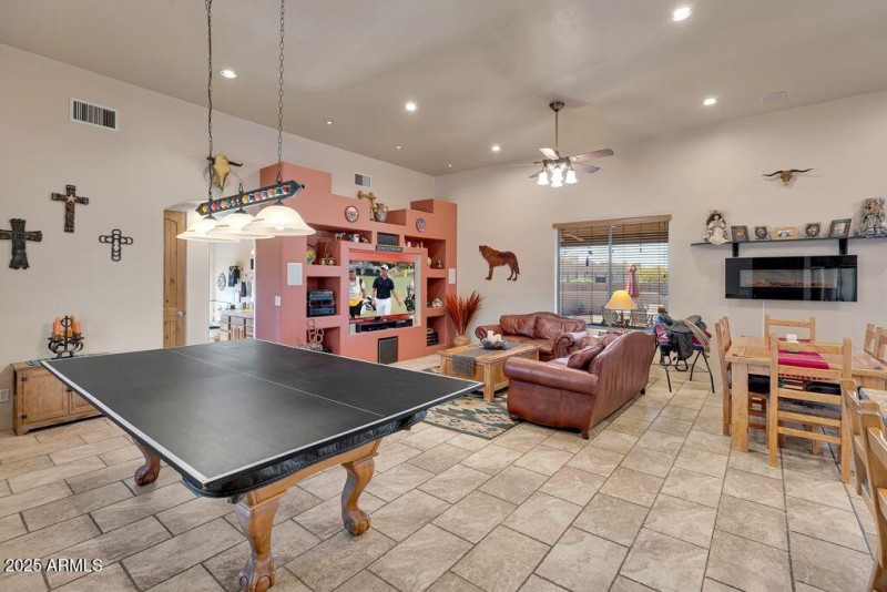 Maddock great room 3